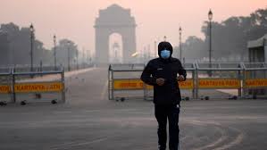 DELHI में AQI 500 पार:12 घंटे में ‘बहुत खराब’ से ‘खतरनाक’ कैटेगिरी में पहुंचा